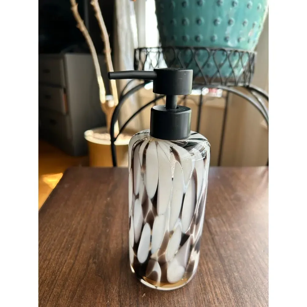 Mouth-blown glass pump soap dispenser confetti-style pattern white and black